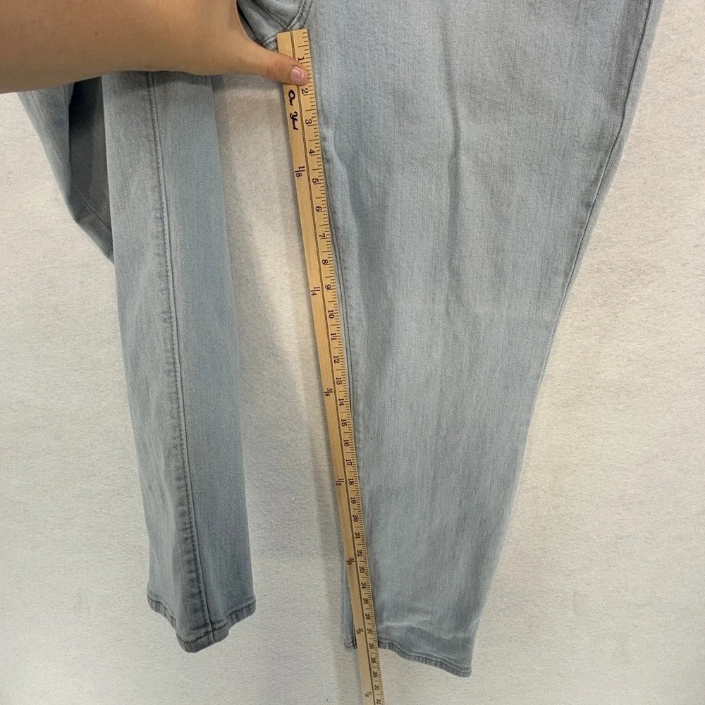 LOFT The Girlfriend Jeans Women's Size 14 32 Light Wash Stretch Denim Cotton